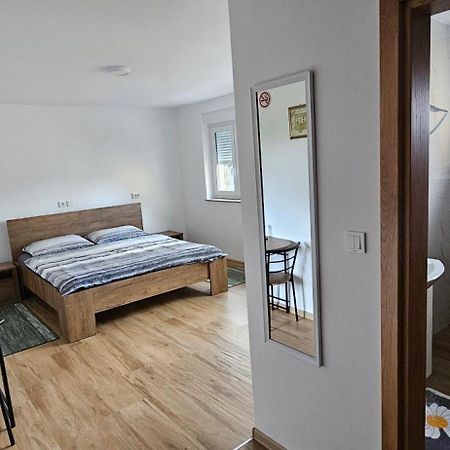 Sobe Mrak Bed & Breakfast Bjelovar Exterior photo